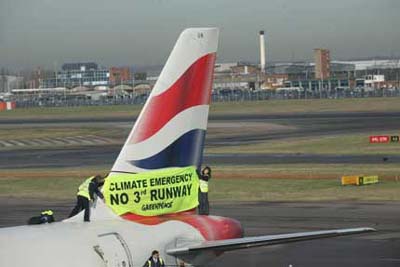 Greenpeace @ Heathrow 2